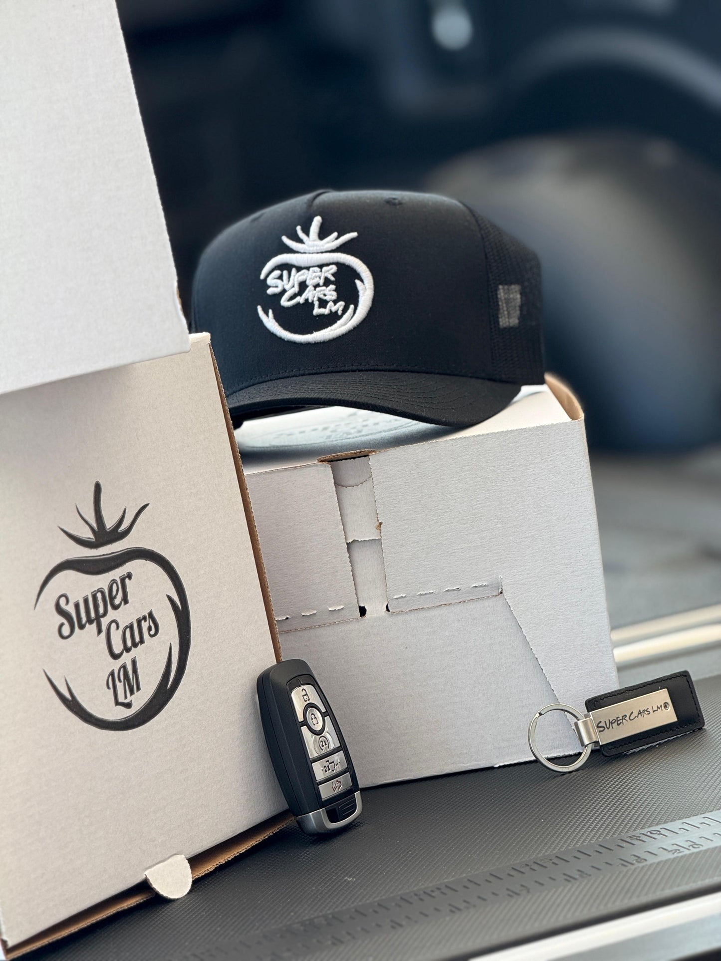 LLAVERO + GORRA (VERANO)